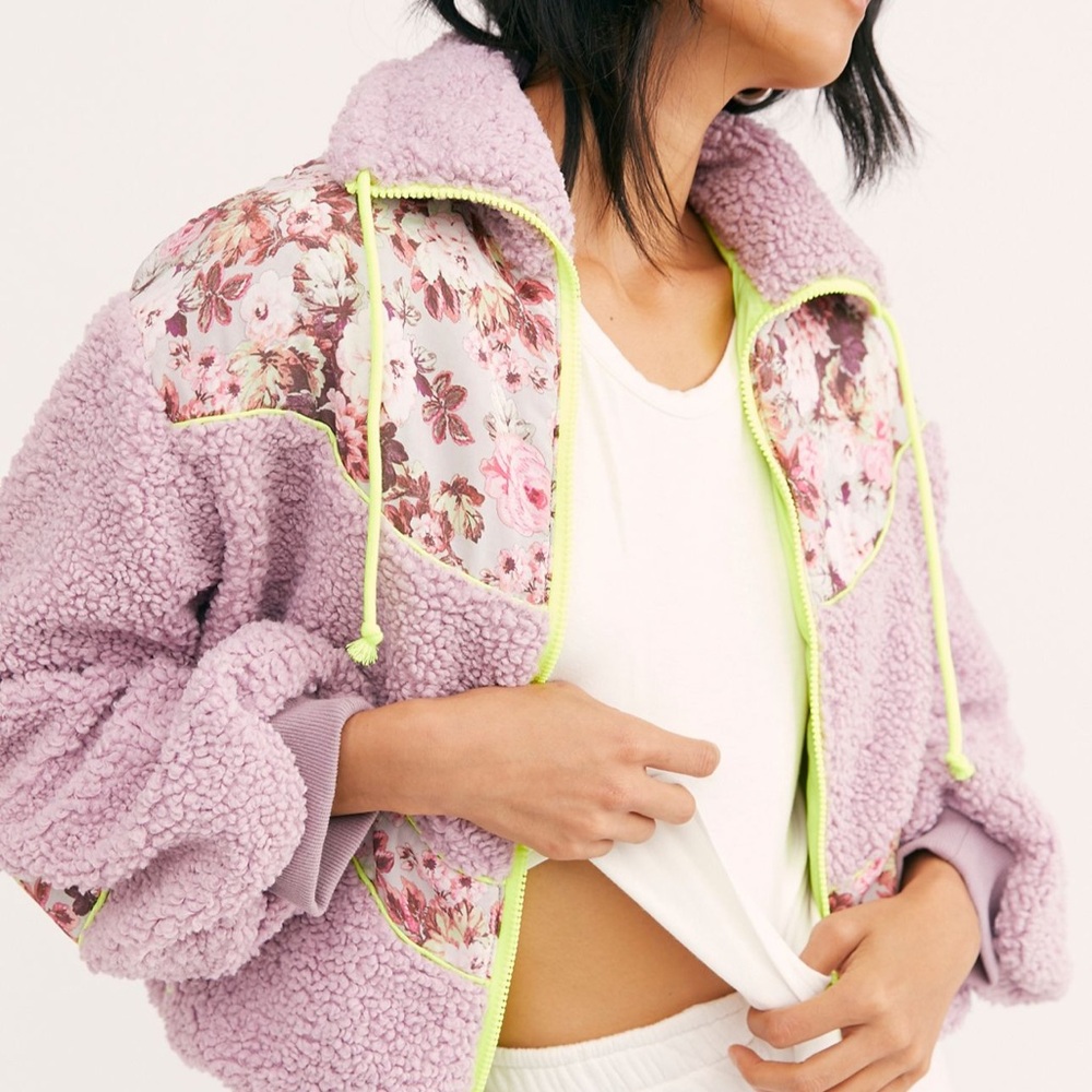 FOR LOVE & LEMONS / WOMEN / OUTERWEAR /
JACKETS - Picture 11 of 14